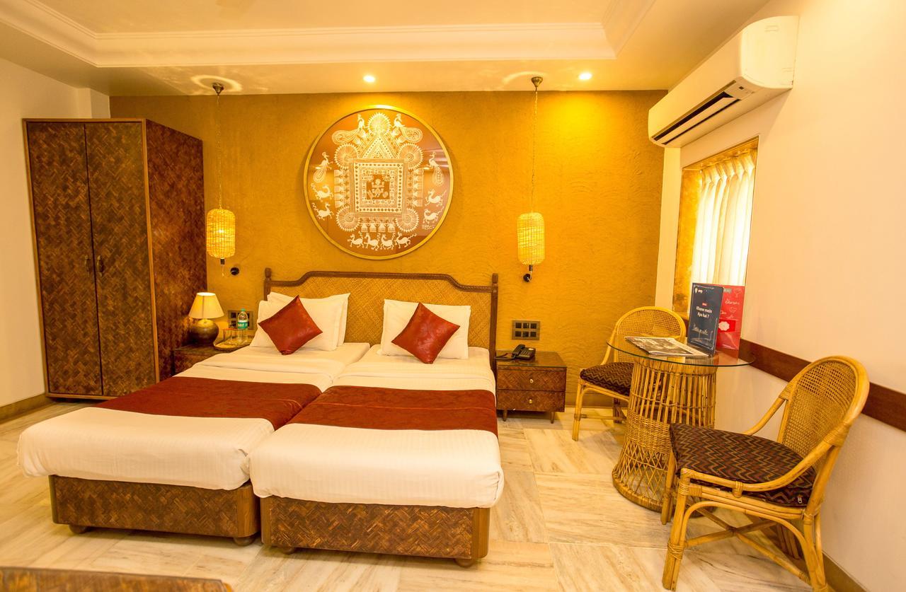 Accord Hotel Мумбаї Екстер'єр фото
