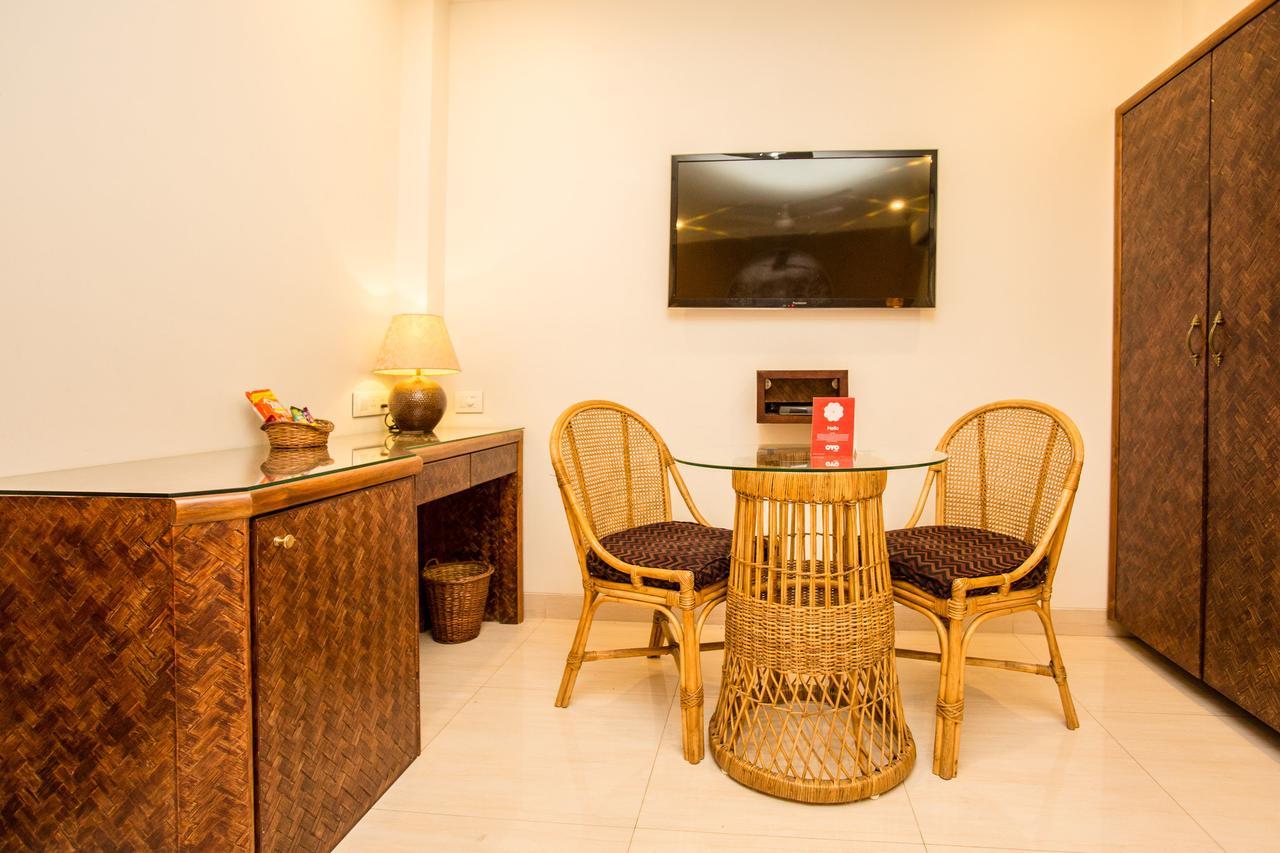 Accord Hotel Мумбаї Екстер'єр фото